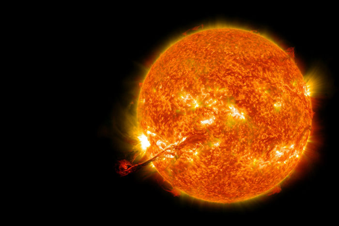 Tempo que a luz demora desde o Sol até aos planetas