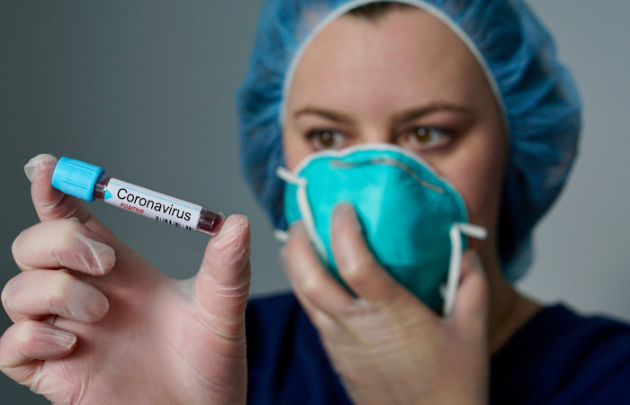 As infecções por coronavírus podem ser graves e causar morte.