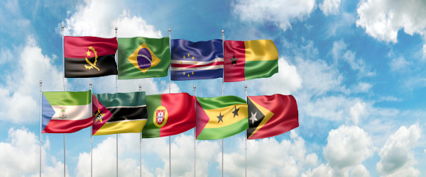 Bandeiras dos países que têm a língua portuguesa como oficial.