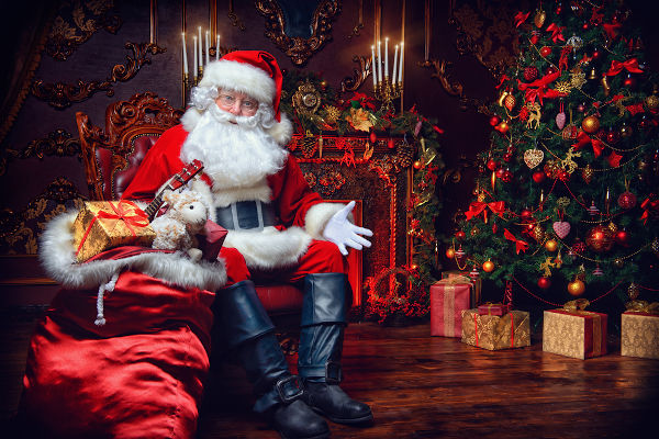 A imagem moderna do Papai Noel se consolidou a partir de um poema do século XIX e de uma peça publicitária da Coca-Cola na década de 1920.