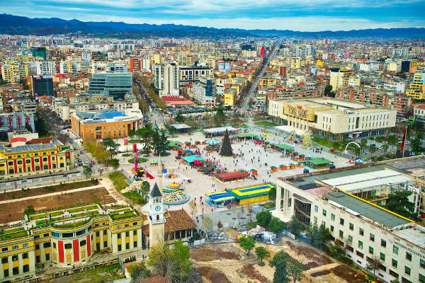 Vista de Tirana, capital da Albânia. [1]