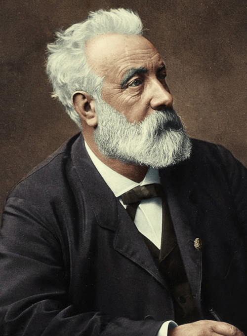 Júlio Verne, em 1892.