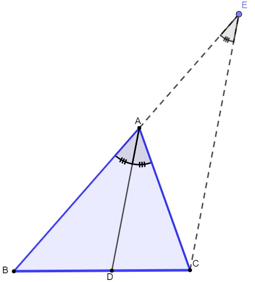 Triângulo ABC com prolongamento do lado AB