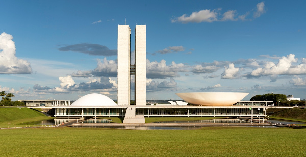 Vista da frente do Congresso Nacional, em Brasília
