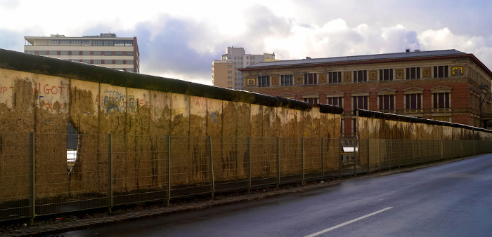 Parte original do Muro de Berlim na parte Oriental da cidade.