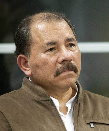 Retrato de Daniel Ortega, o presidente da Nicarágua.