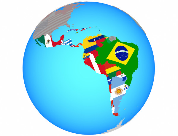 Países da América Latina destacados em globo terrestre.