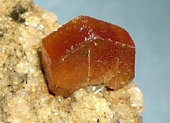 Mineral bastnasita, uma fonte de cério.