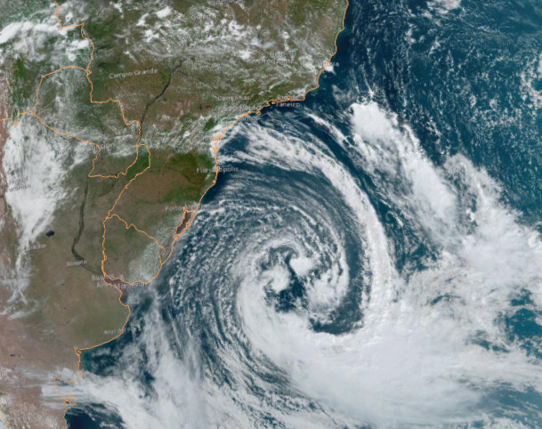 Ciclone extratropical na costa do Brasil em abril de 2023.