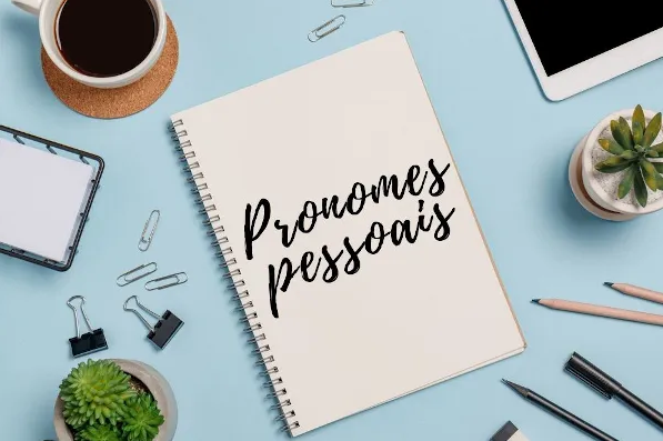 Pronomes: quais são, tipos, exemplo, resumo - Mundo Educação