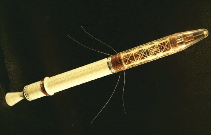 Cápsula do Explorer 1, satélite lançado durante a corrida espacial da Guerra Fria.