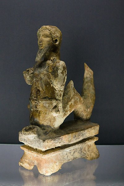 Estátua de Baal, um dos deuses cultuados pelos fenícios.[2]