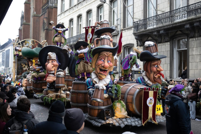 Celebração de Carnaval na Bélgica.[2]