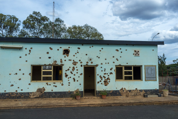 Casa onde 10 soldados belgas foram mortos a tiros durante o início do genocídio em Ruanda.