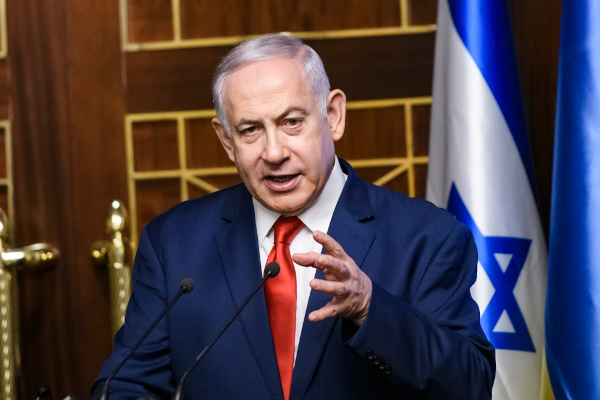 Fotografia de Benjamin Netanyahu, um dos políticos mais tradicionais de Israel.