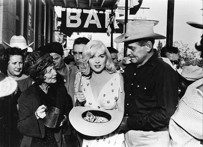 Marilyn Monroe atuando em seu último filme, The Misfits (1961).