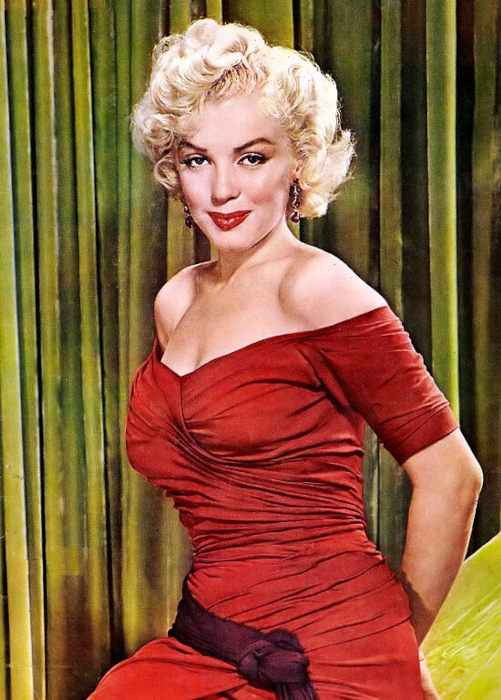Marilyn Monroe na capa do jornal New York Sunday News, em 1952.