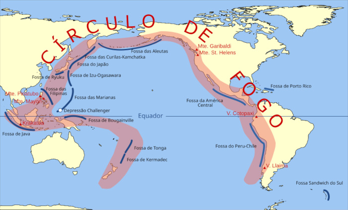 Mapa-múndi com ênfase no Círculo de Fogo do Pacífico, região da qual uma porção da Ásia faz parte.