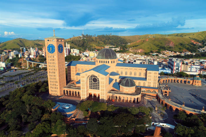 Santuário Nacional de Nossa Senhora Aparecida