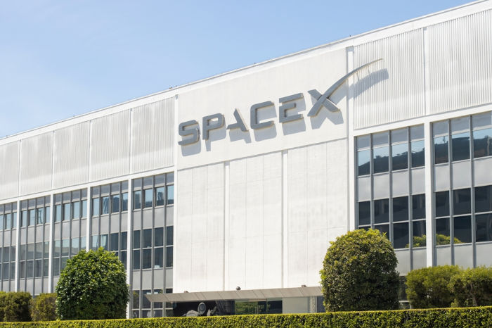 SpaceX, uma das empresas fundadas por Elon Musk.[2]