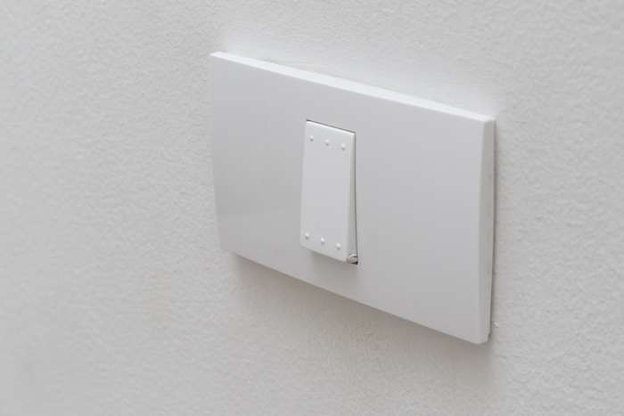 Interruptor, dispositivo usado em circuitos elétricos.