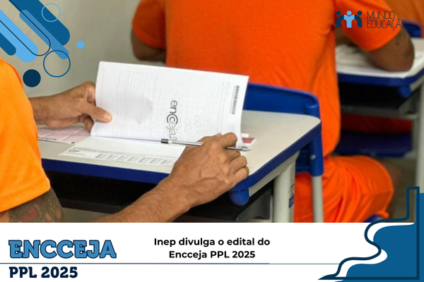 Foto: detentos fazendo prova do Encceja. Texto: título da notícia