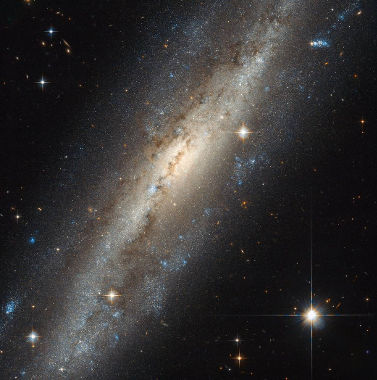 Galáxia espiral localizada a aproximadamente 2,54 milhões de anos-luz da Terra
