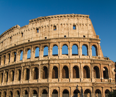 O Coliseu em Roma é um dos exemplos das construções grandiosas da Idade Antiga