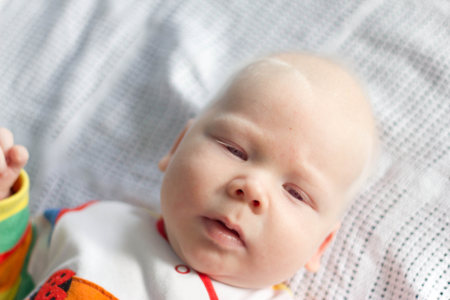 O albinismo é uma condição determinada por alelos recessivos