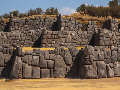 Muros da fortaleza inca Sacsayhuaman