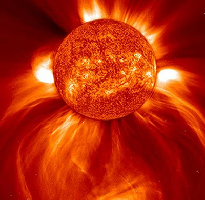 O Sol é o maior emissor de radiação ultravioleta. Graças à camada de ozônio, essa radiação chega à Terra em pequenas quantidades, porém ainda continua
