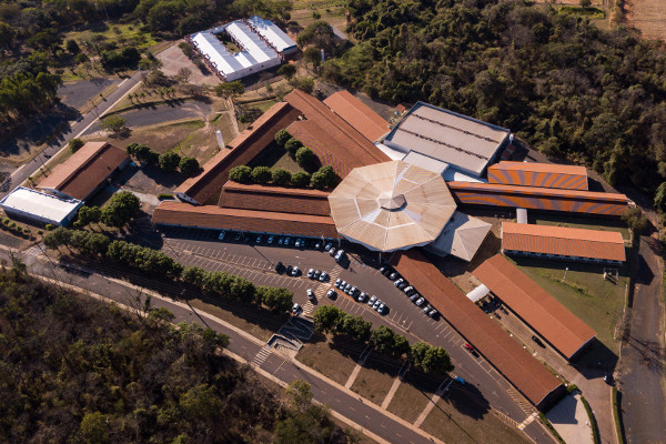 Campus Fernandópolis da Universidade Brasil / Crédito: divulgação