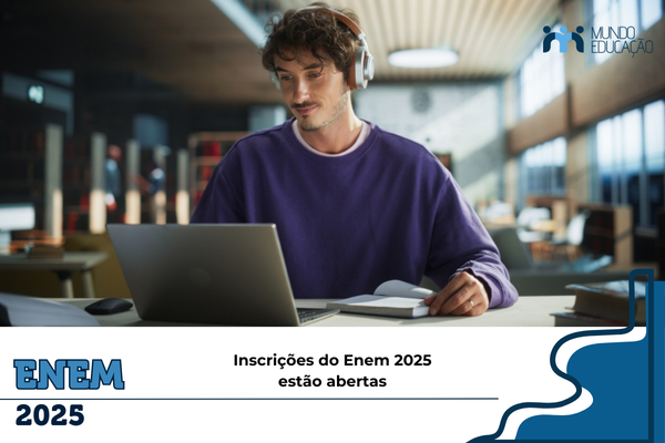 Foto: estudante no computador. Texto: título da notícia